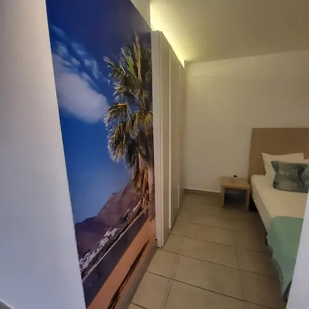 Moderno Apartamento Cerca De La Playa 18 *